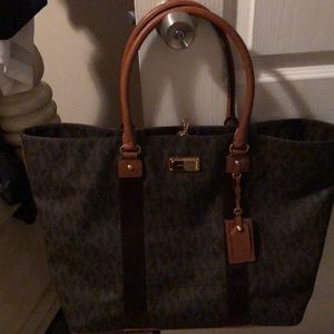 💥Sale💥 Michael Kors Travel Tote